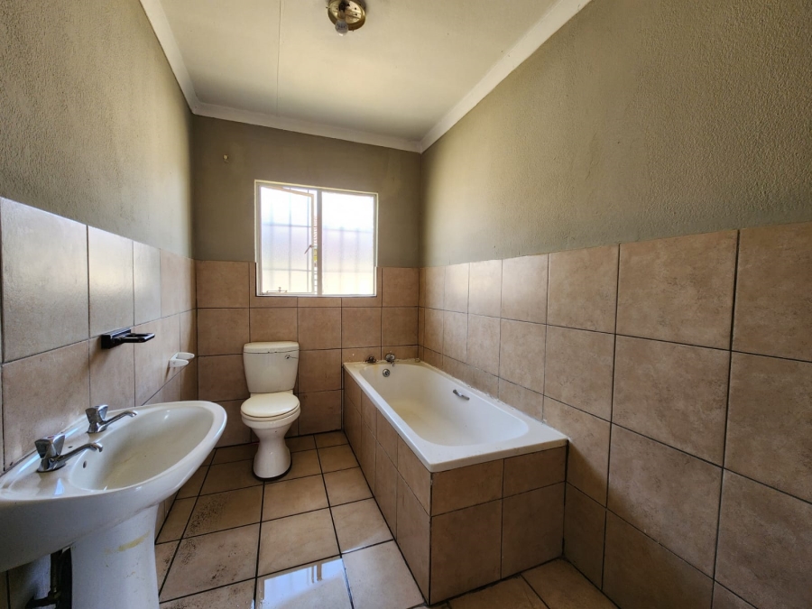 3 Bedroom Property for Sale in Minnebron Gauteng