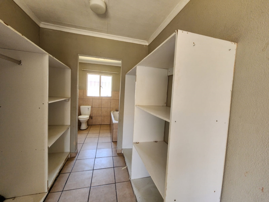 3 Bedroom Property for Sale in Minnebron Gauteng