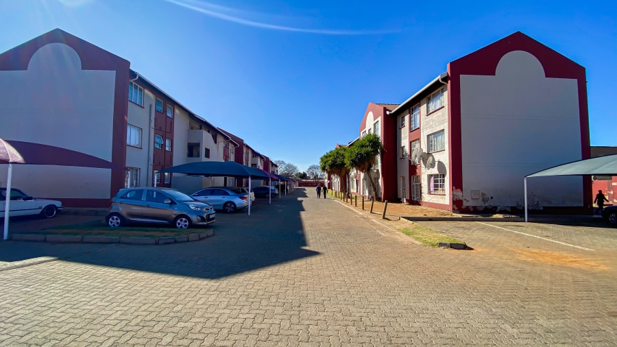 2 Bedroom Property for Sale in Kempton Park Central Gauteng