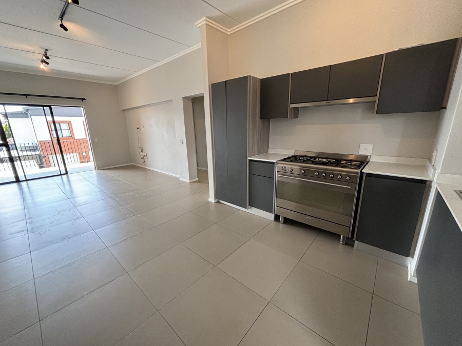 To Let 2 Bedroom Property for Rent in Bryanston Gauteng