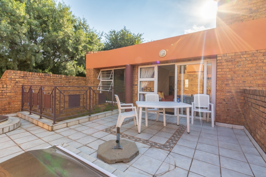 3 Bedroom Property for Sale in Lakefield Gauteng