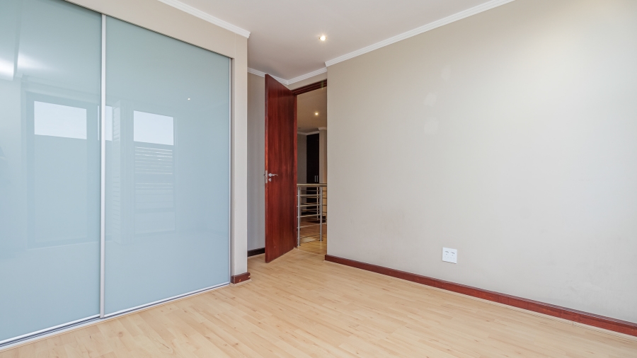 3 Bedroom Property for Sale in Illovo Gauteng