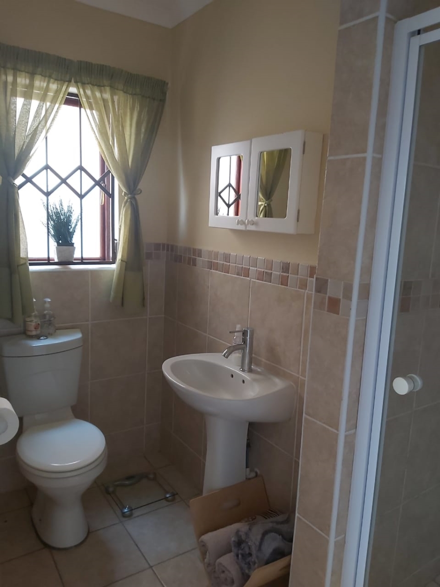 To Let 2 Bedroom Property for Rent in Arundo Estate Gauteng