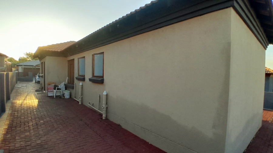 3 Bedroom Property for Sale in Amandasig Gauteng