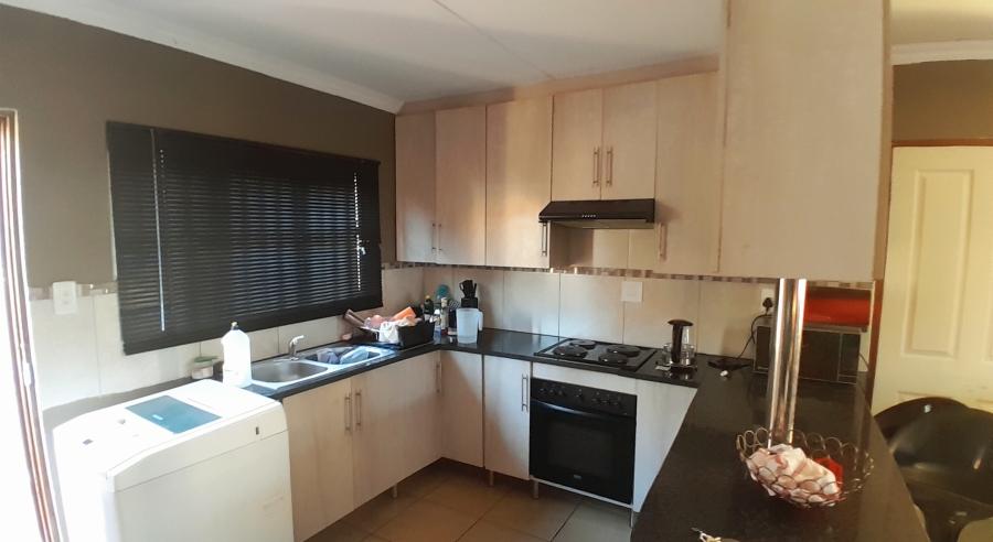 3 Bedroom Property for Sale in Amandasig Gauteng