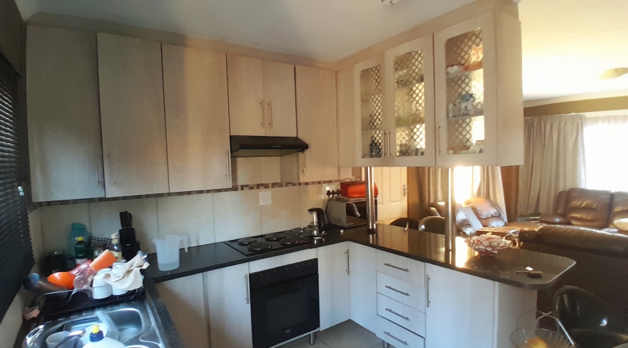 3 Bedroom Property for Sale in Amandasig Gauteng