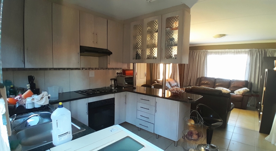 3 Bedroom Property for Sale in Amandasig Gauteng