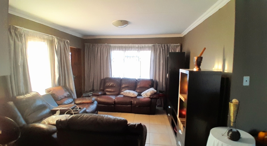 3 Bedroom Property for Sale in Amandasig Gauteng