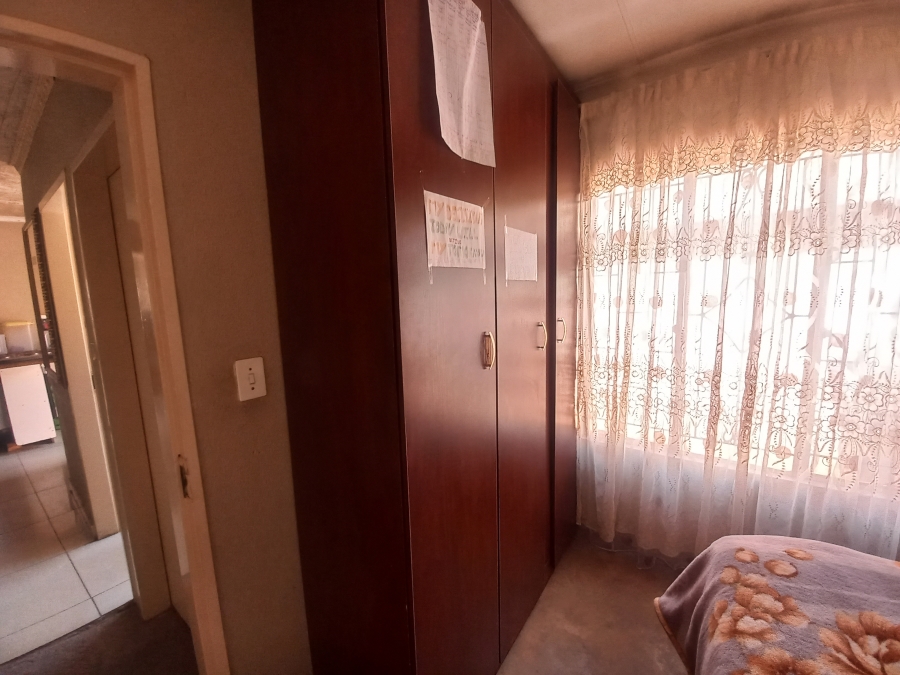 5 Bedroom Property for Sale in Danville Gauteng