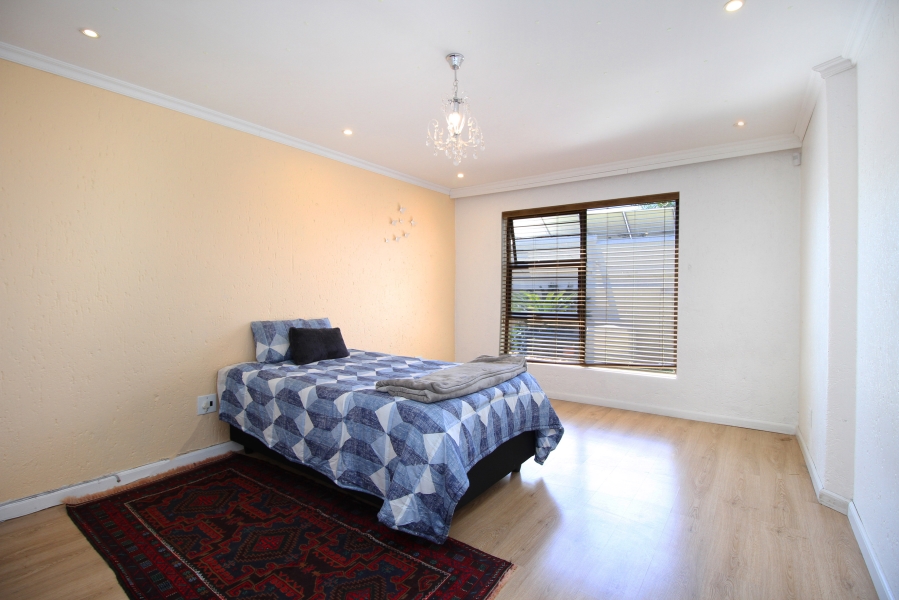 3 Bedroom Property for Sale in Sunninghill Gauteng