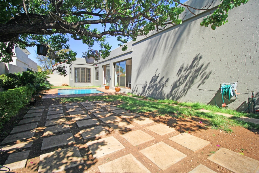 3 Bedroom Property for Sale in Sunninghill Gauteng