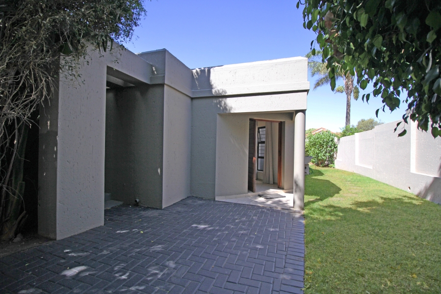 3 Bedroom Property for Sale in Sunninghill Gauteng