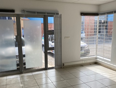 To Let commercial Property for Rent in North Riding Gauteng