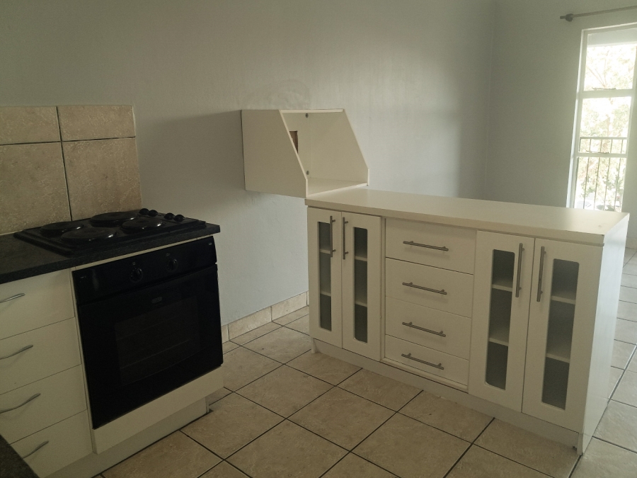 To Let 2 Bedroom Property for Rent in Northcliff Gauteng