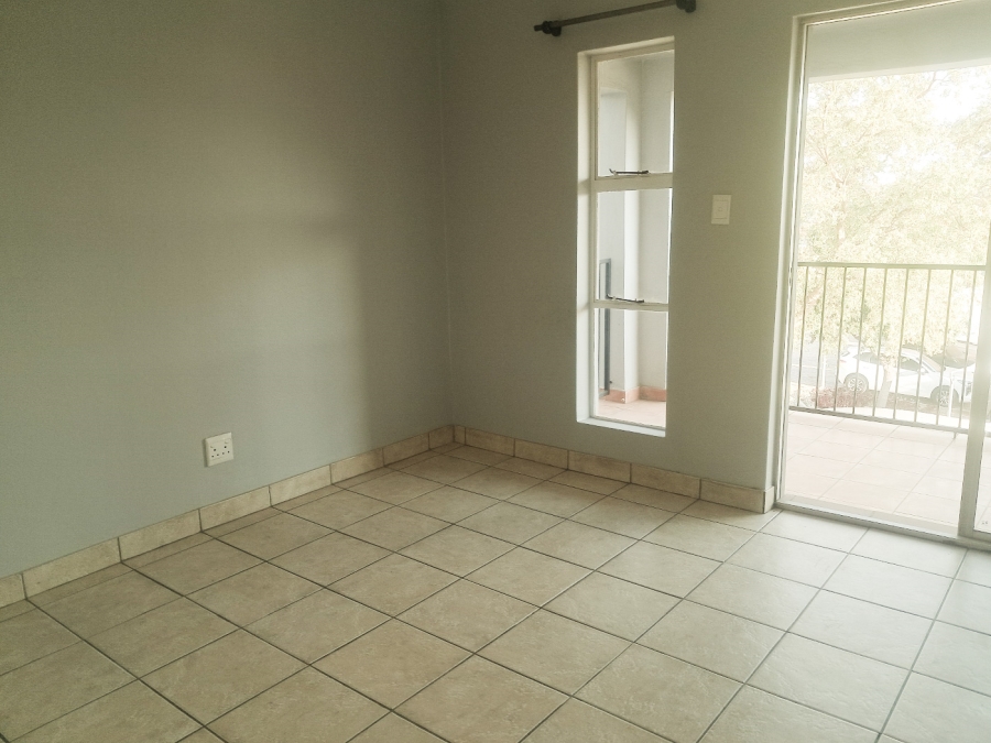 To Let 2 Bedroom Property for Rent in Northcliff Gauteng