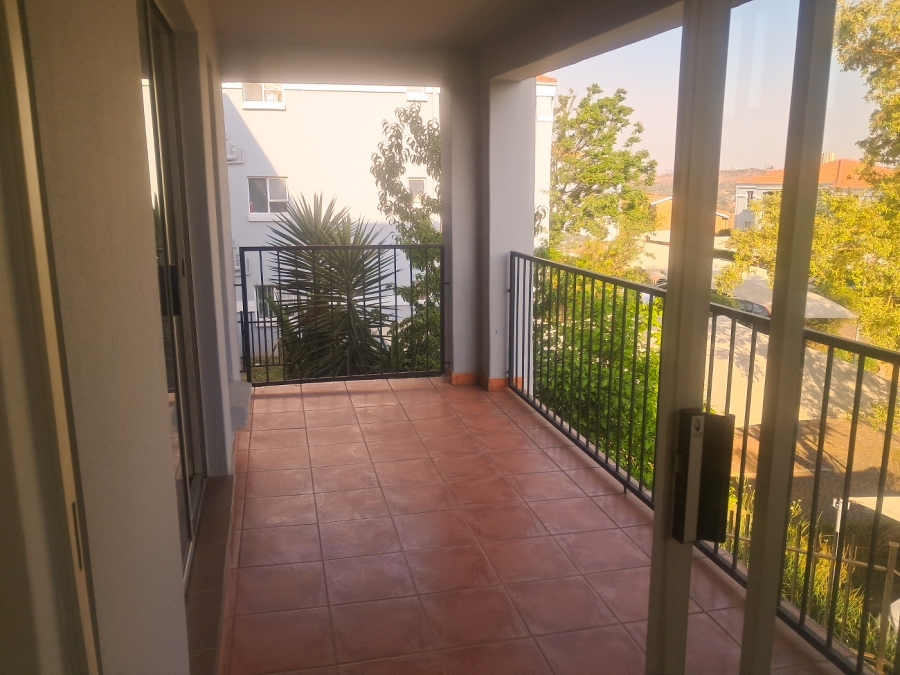 To Let 2 Bedroom Property for Rent in Northcliff Gauteng