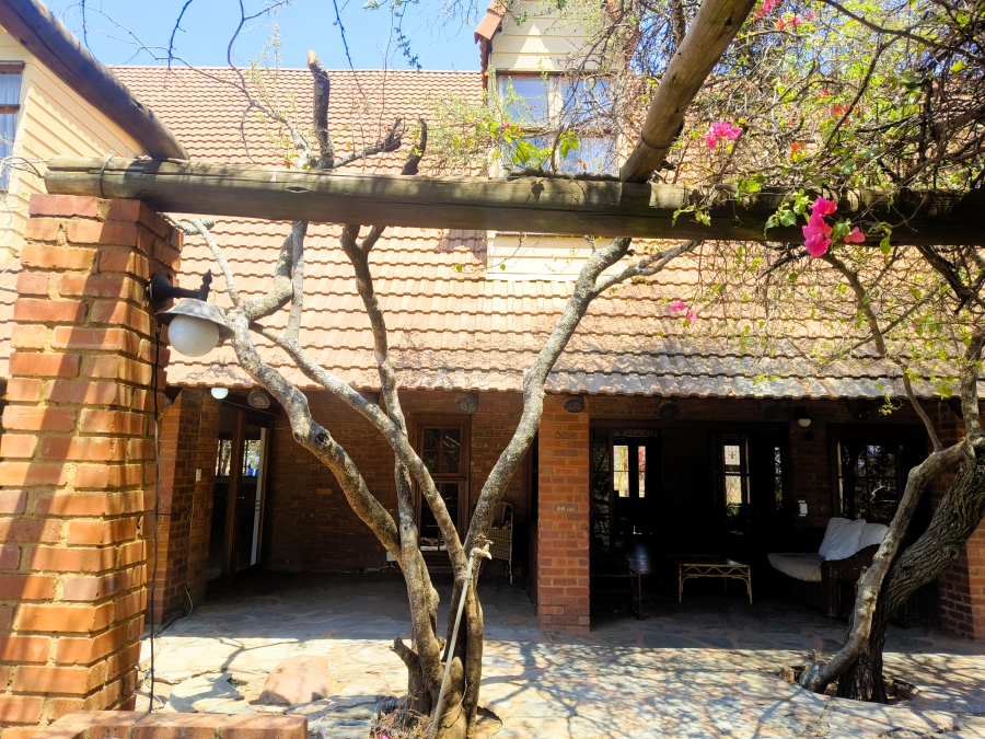 9 Bedroom Property for Sale in Buffelsdrift A H Gauteng