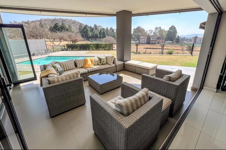 5 Bedroom Property for Sale in Eye of Africa Gauteng