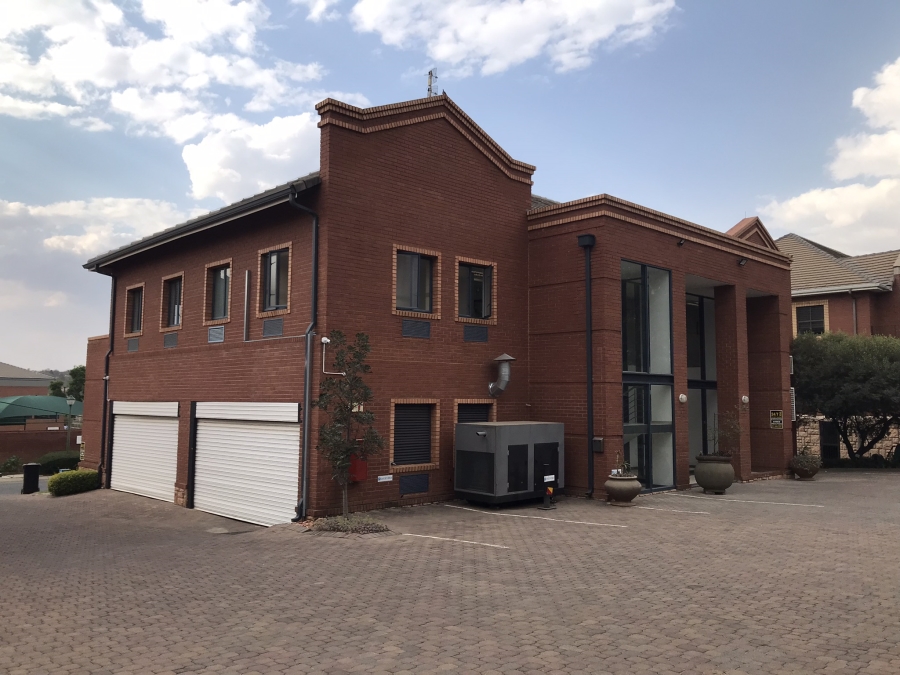 To Let commercial Property for Rent in Fourways Gauteng