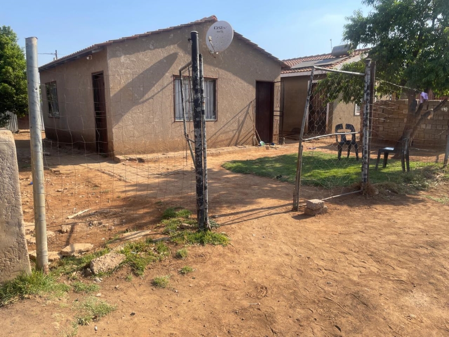 2 Bedroom Property for Sale in Soshanguve South Gauteng