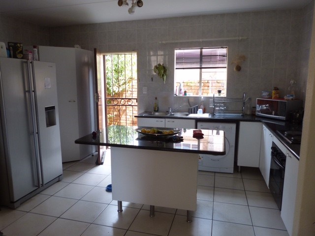 To Let 3 Bedroom Property for Rent in Kyalami Gauteng