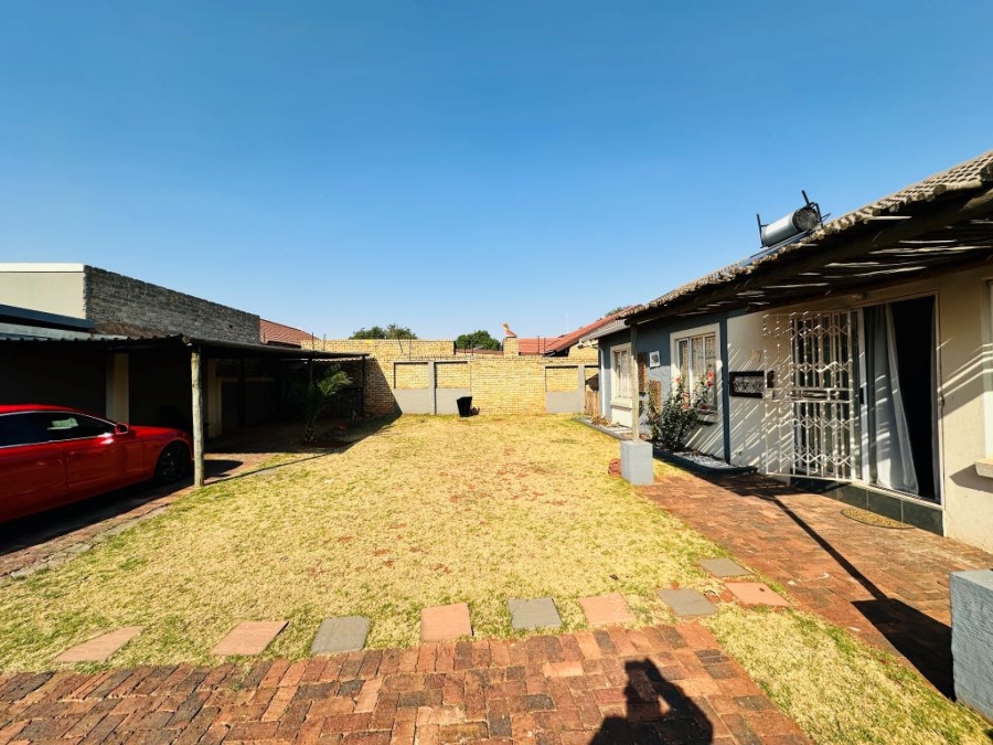 3 Bedroom Property for Sale in Albemarle Gauteng