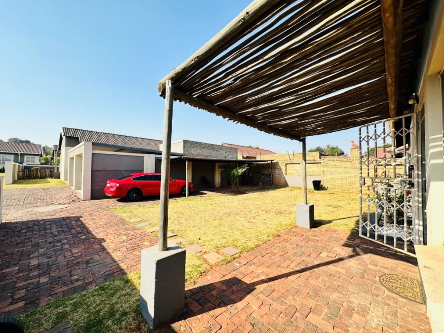 3 Bedroom Property for Sale in Albemarle Gauteng