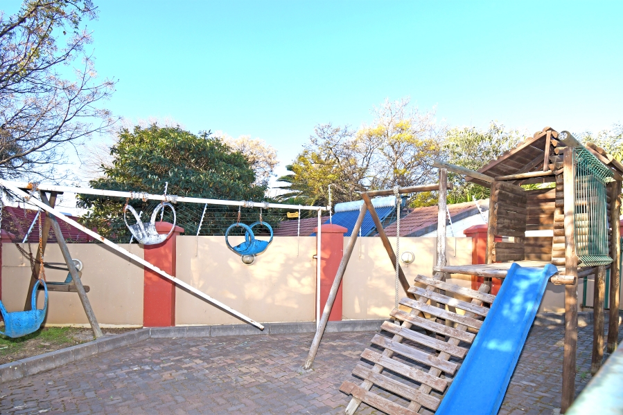 3 Bedroom Property for Sale in Bedfordview Gauteng