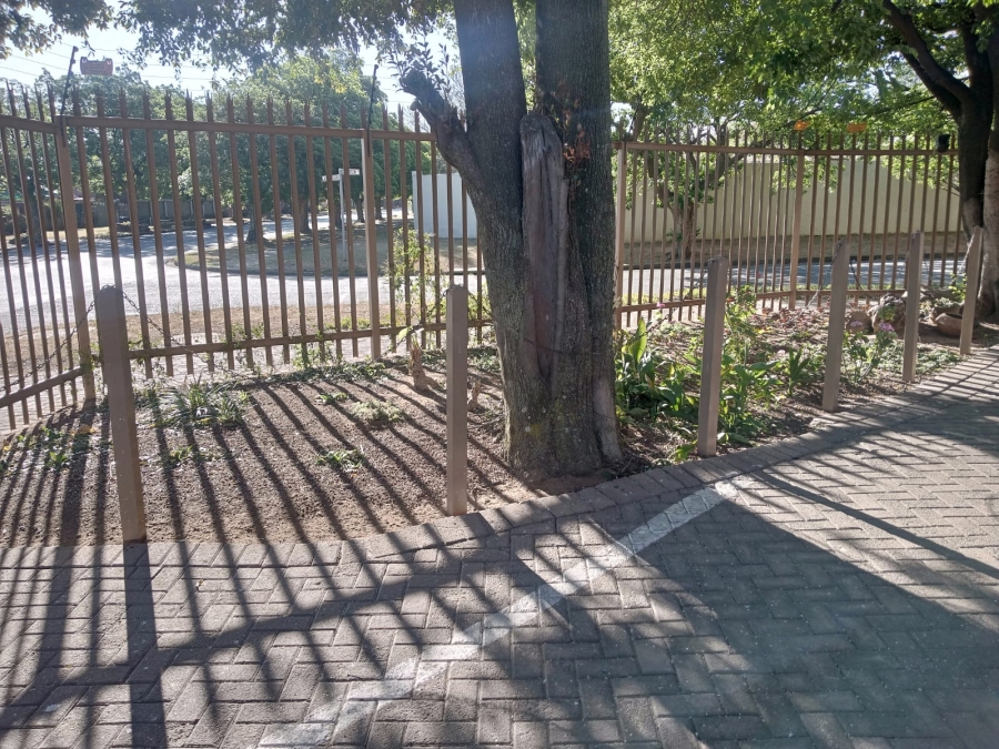 2 Bedroom Property for Sale in Parkdene Gauteng