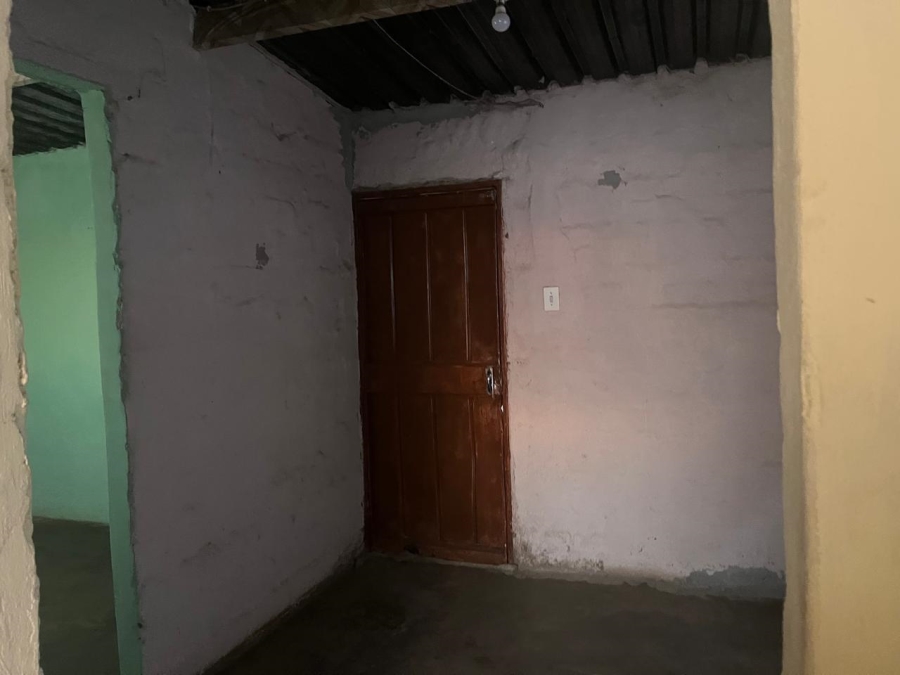 1 Bedroom Property for Sale in Langaville Gauteng