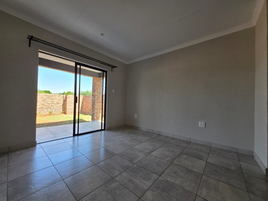 To Let 3 Bedroom Property for Rent in Benoni Orchards Ah Gauteng