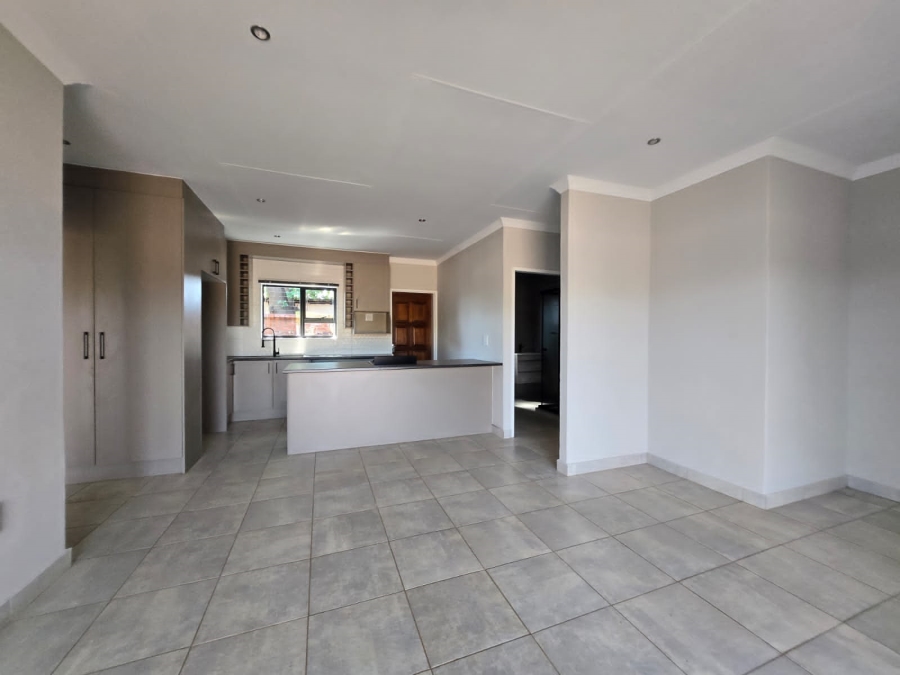 To Let 3 Bedroom Property for Rent in Benoni Orchards Ah Gauteng