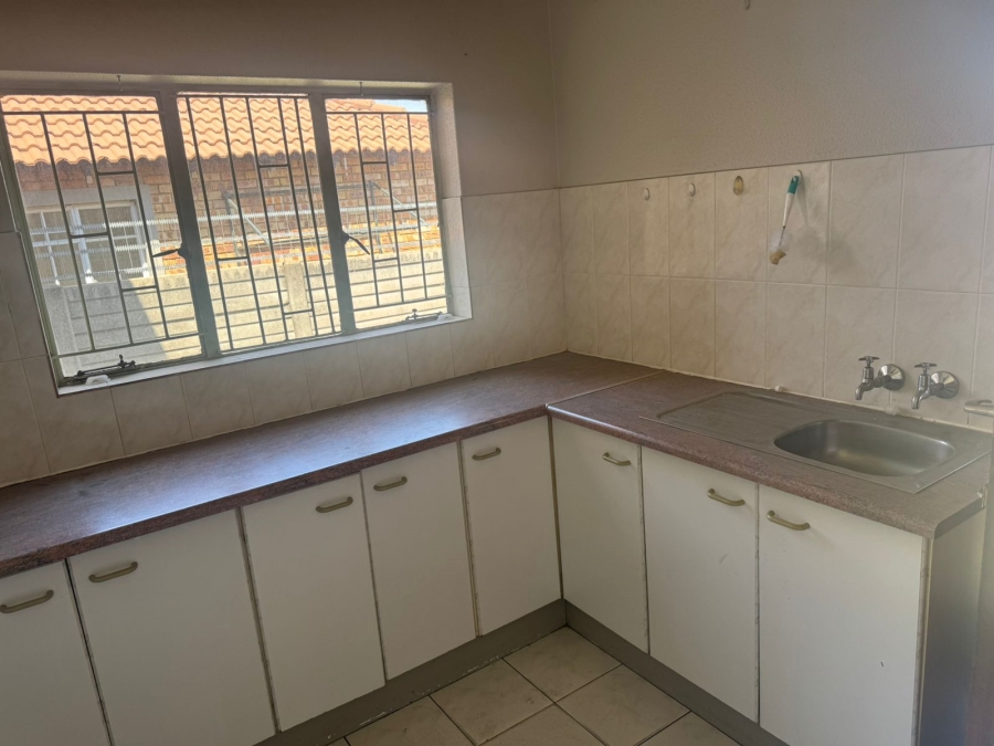 2 Bedroom Property for Sale in Minnebron Gauteng