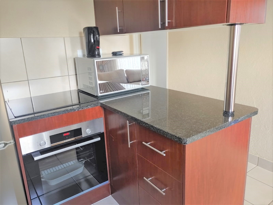 3 Bedroom Property for Sale in Kosmosdal Gauteng