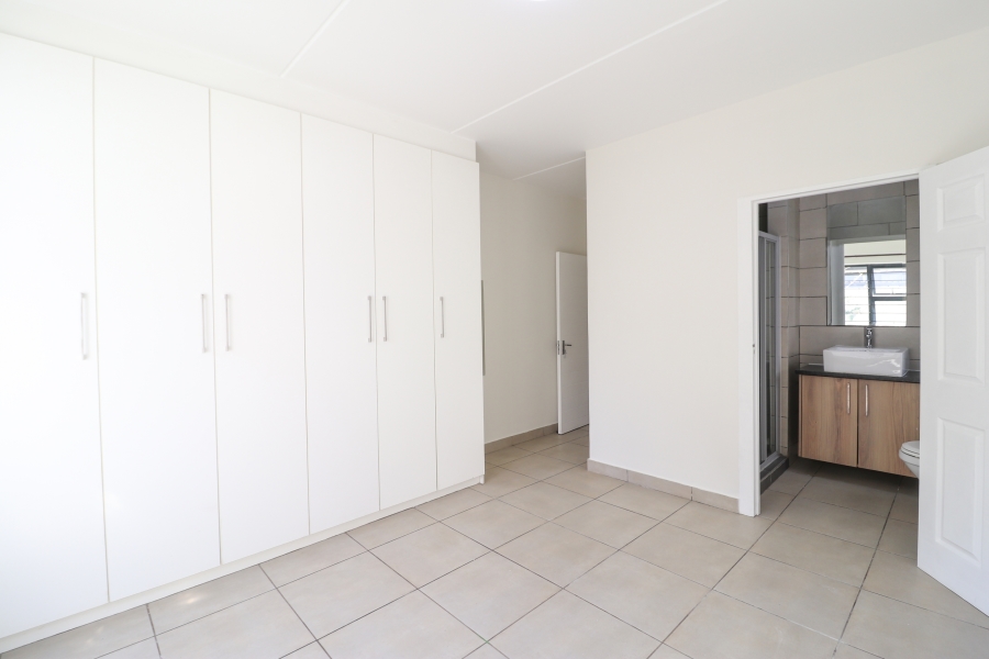 To Let 2 Bedroom Property for Rent in Edenburg Gauteng