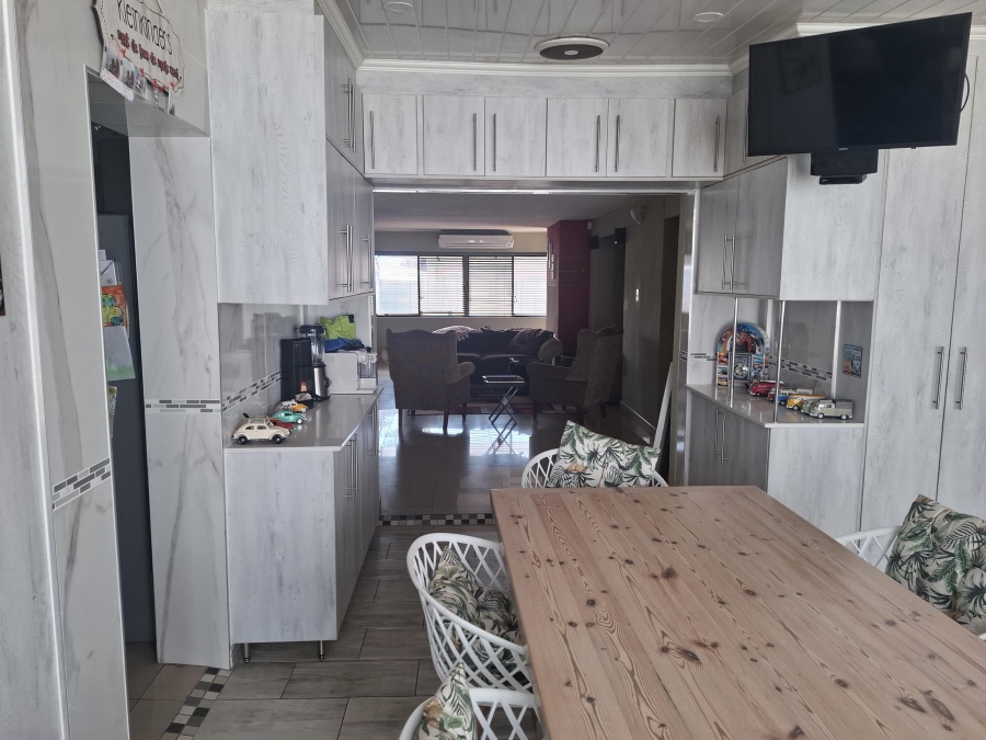 3 Bedroom Property for Sale in Westonaria Gauteng