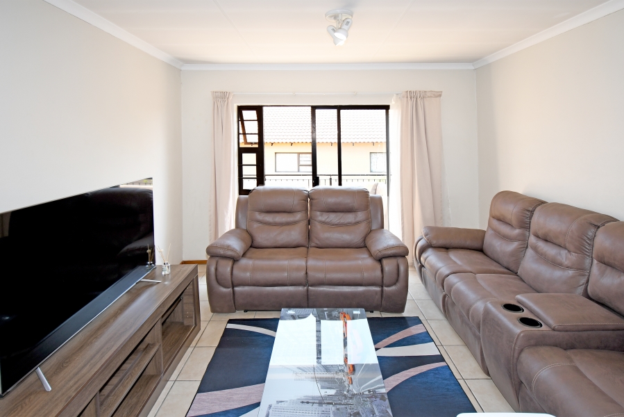 2 Bedroom Property for Sale in Noordhang Gauteng