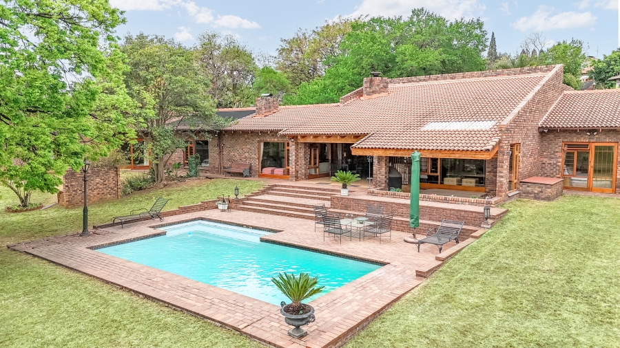 5 Bedroom Property for Sale in Bryanston Gauteng