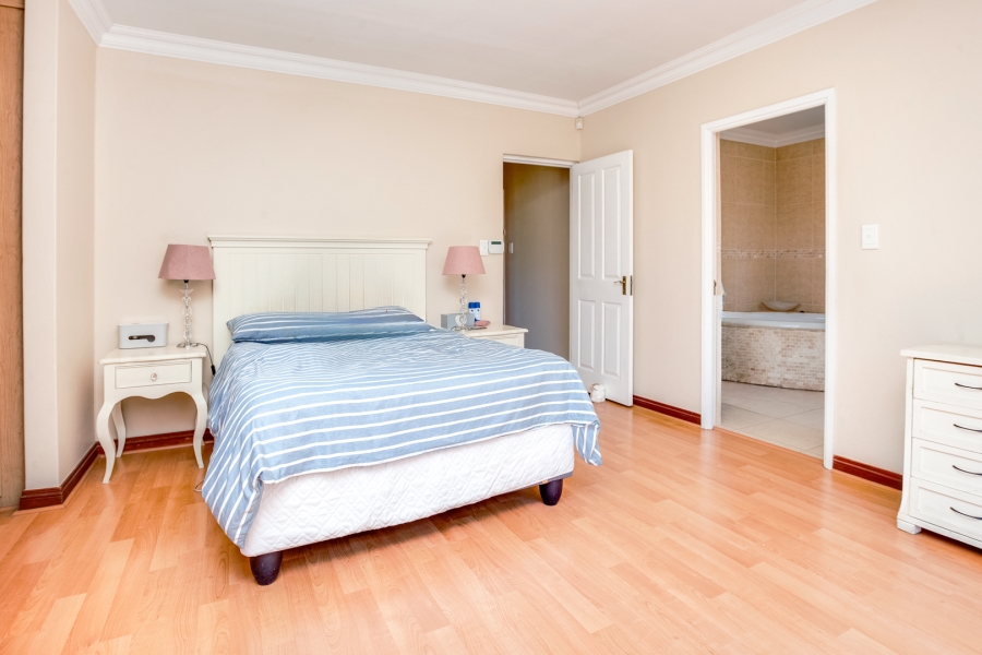 3 Bedroom Property for Sale in Beverley Gauteng