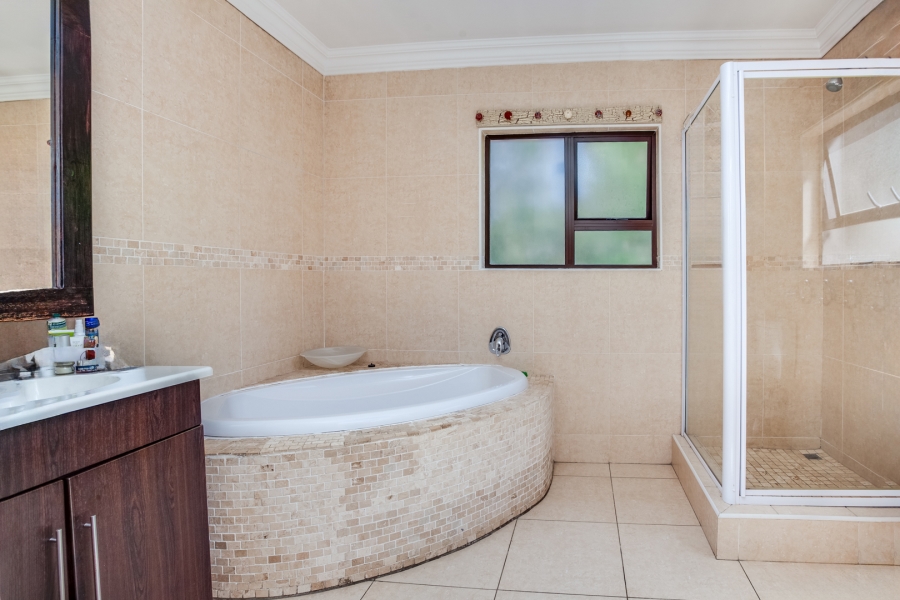 3 Bedroom Property for Sale in Beverley Gauteng