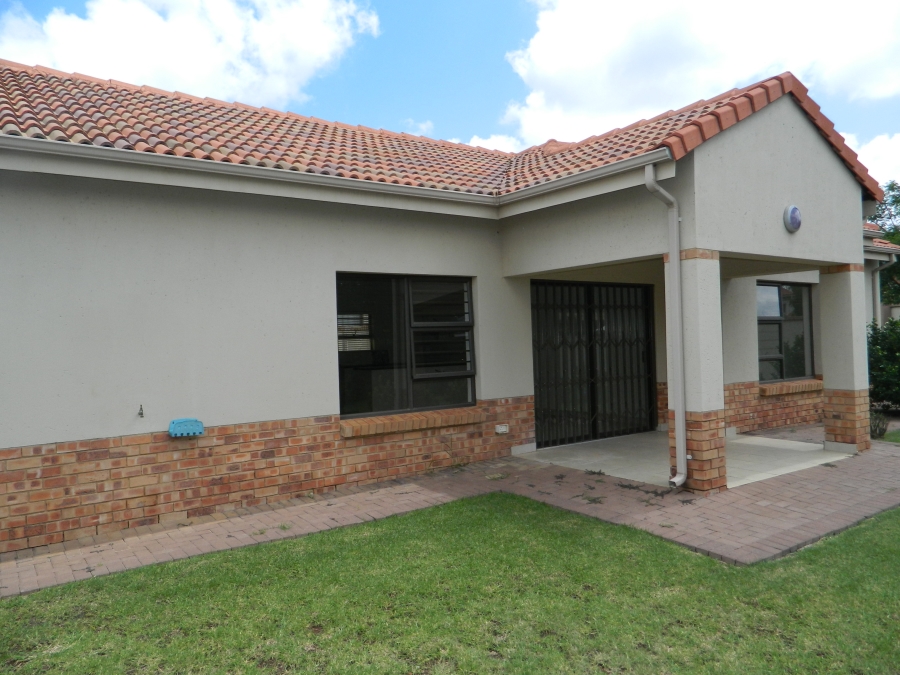 2 Bedroom Property for Sale in Hazeldean Gauteng