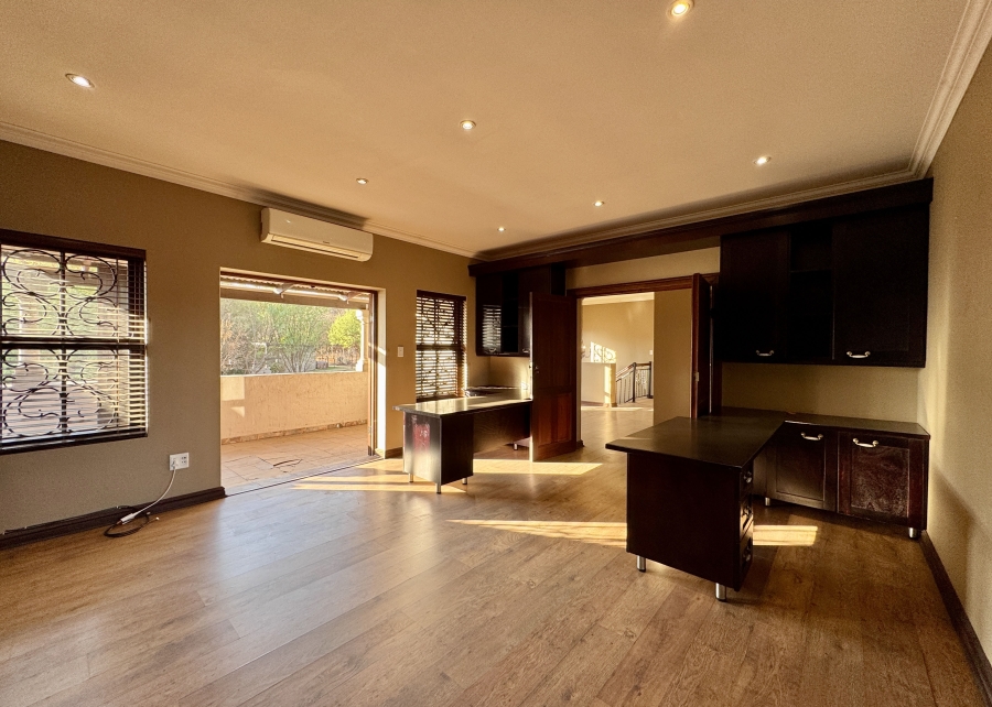 4 Bedroom Property for Sale in Waterlake Farm Lifestyle Estate Gauteng