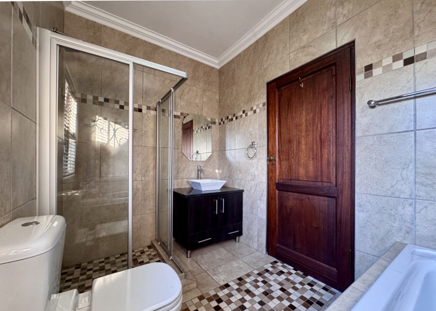 4 Bedroom Property for Sale in Waterlake Farm Lifestyle Estate Gauteng