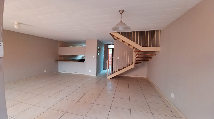 2 Bedroom Property for Sale in Vanderbijlpark SW 1 Gauteng