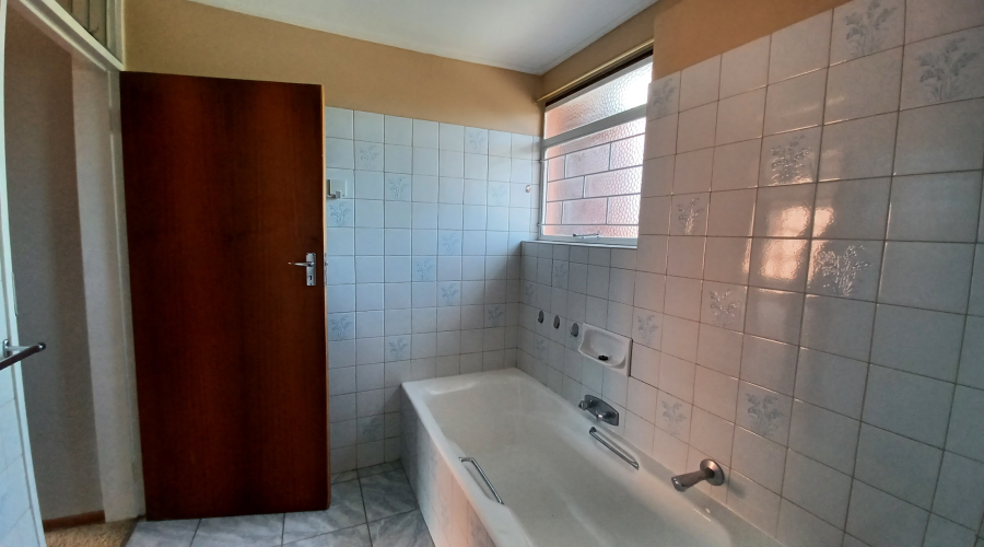 2 Bedroom Property for Sale in Vanderbijlpark SW 1 Gauteng