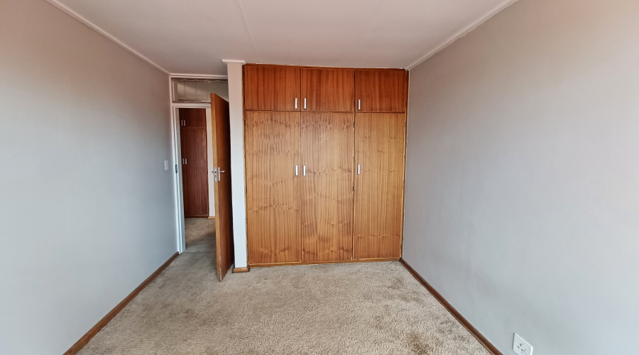 2 Bedroom Property for Sale in Vanderbijlpark SW 1 Gauteng