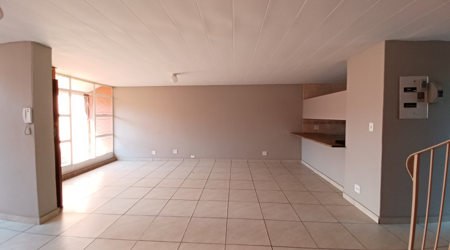 2 Bedroom Property for Sale in Vanderbijlpark SW 1 Gauteng