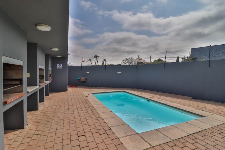 2 Bedroom Property for Sale in Lambton Gauteng