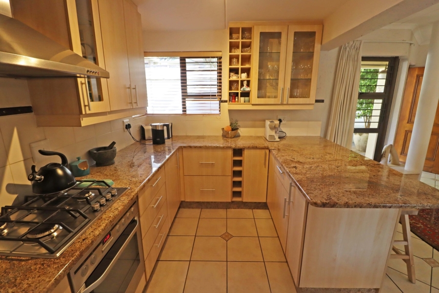 To Let 3 Bedroom Property for Rent in Mill Hill Gauteng