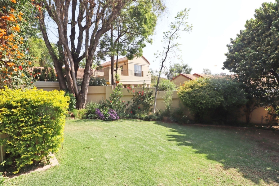 To Let 3 Bedroom Property for Rent in Mill Hill Gauteng